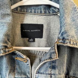 Banana republic denim jacket size Medium